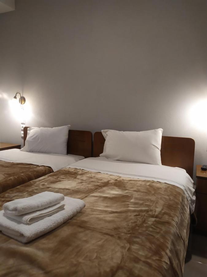Smallhotel - Vevi 외부 사진