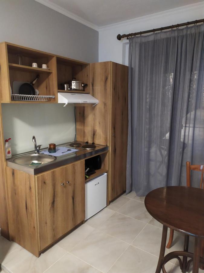 Smallhotel - Vevi 외부 사진